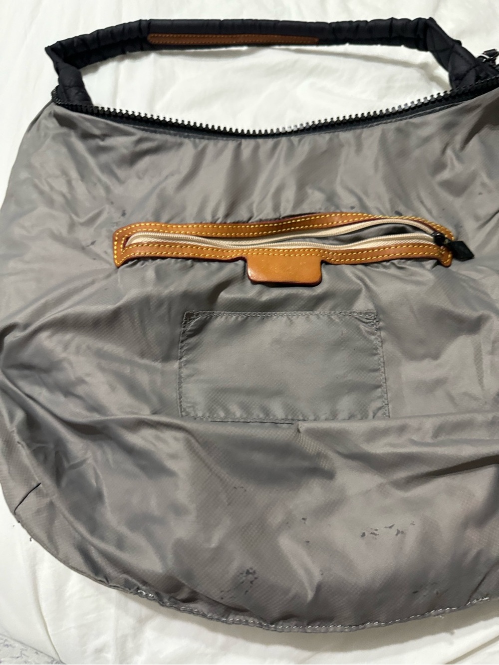Quilted Hobo Shoulder Bag - Black - Picture 7 of 9